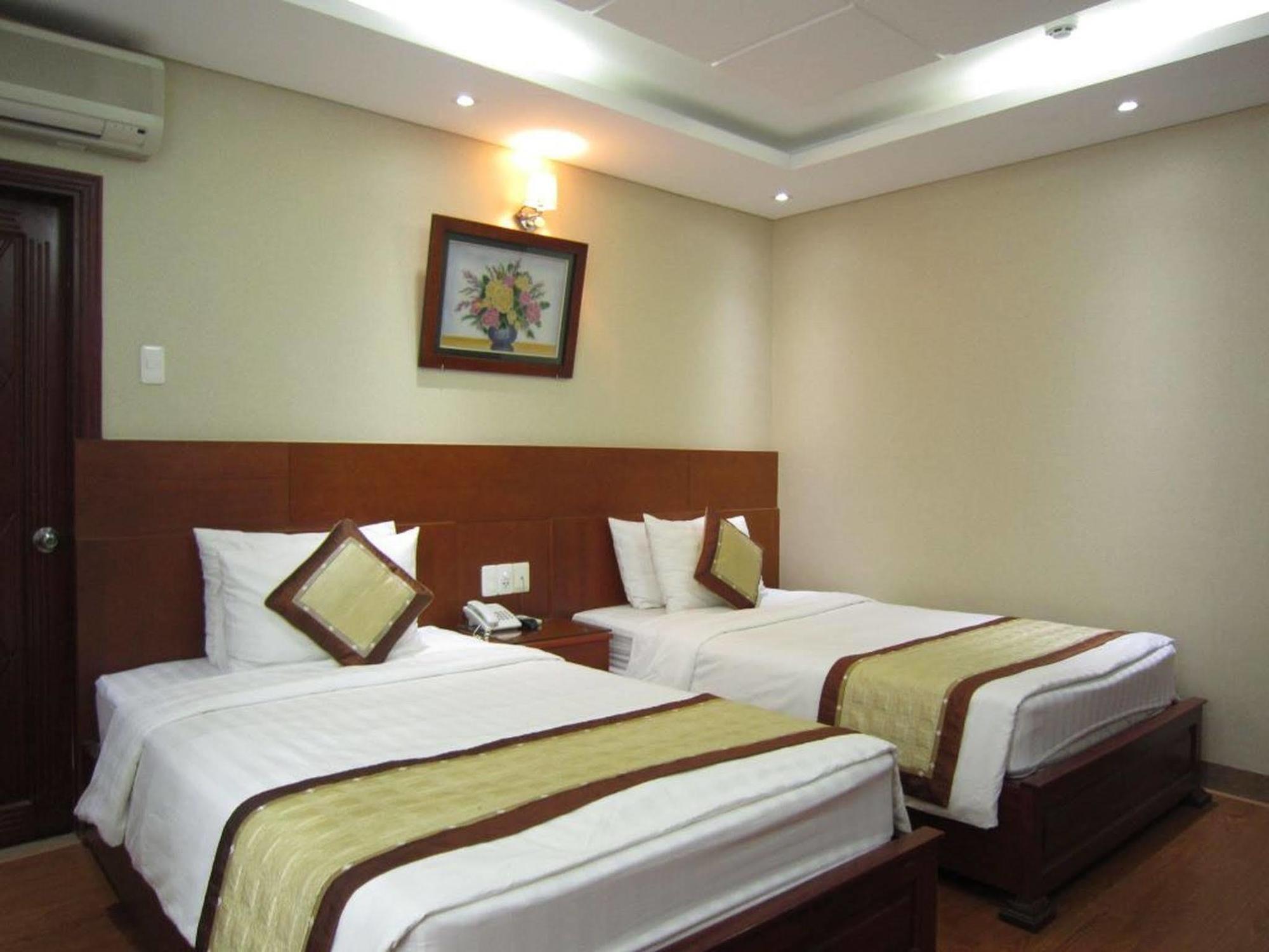 Khách sạn Vân Hà TP. Hồ Chí Minh Ngoại thất bức ảnh
